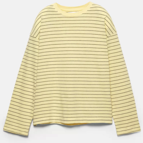 blusa amarilla con lineas